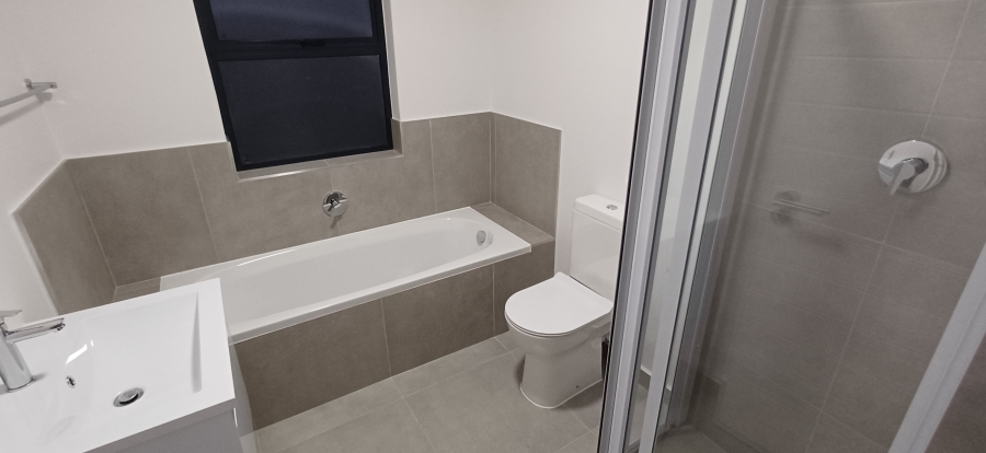 To Let 3 Bedroom Property for Rent in Jakarandas Western Cape